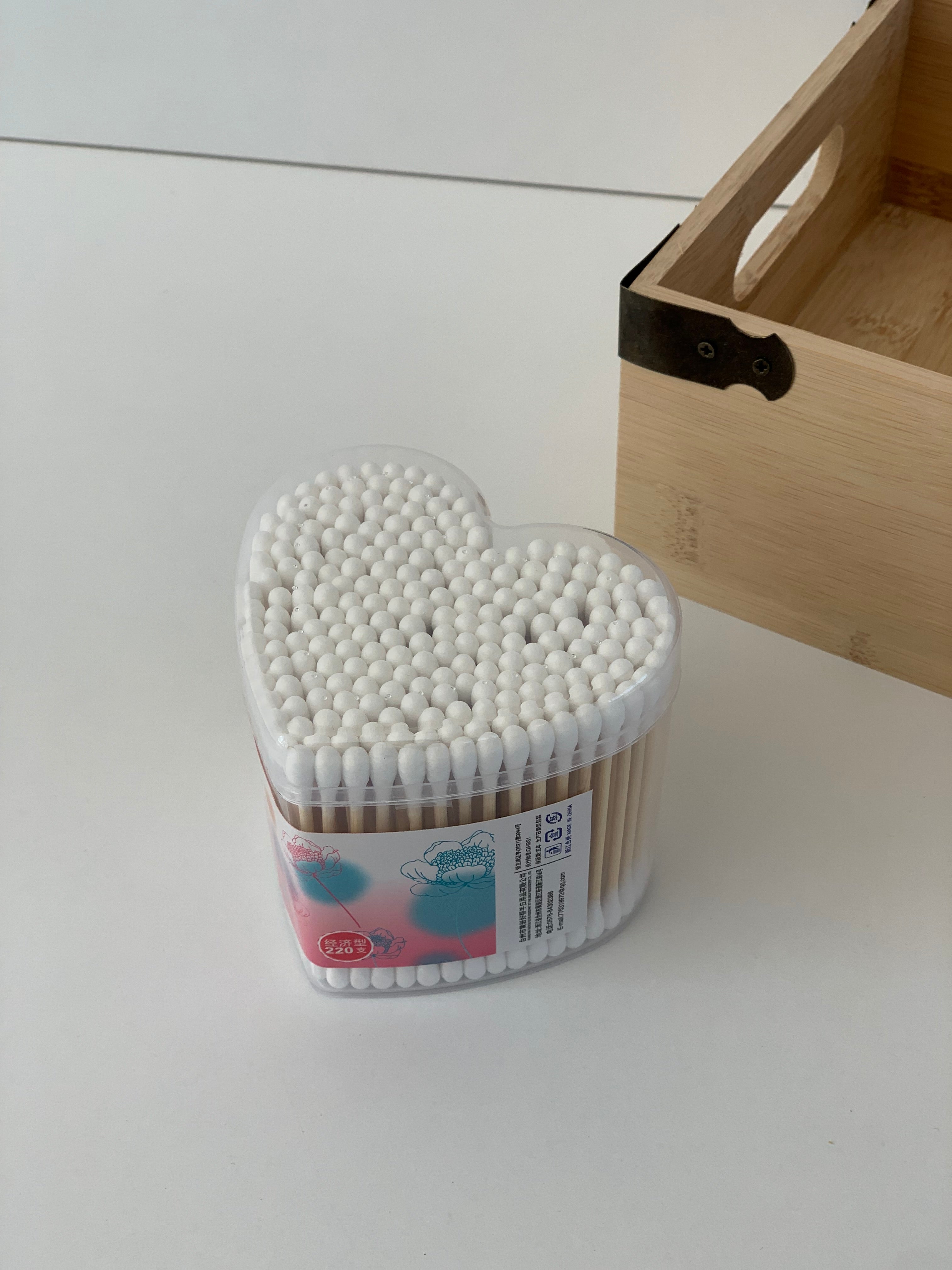 Kunja veshësh 100 copë