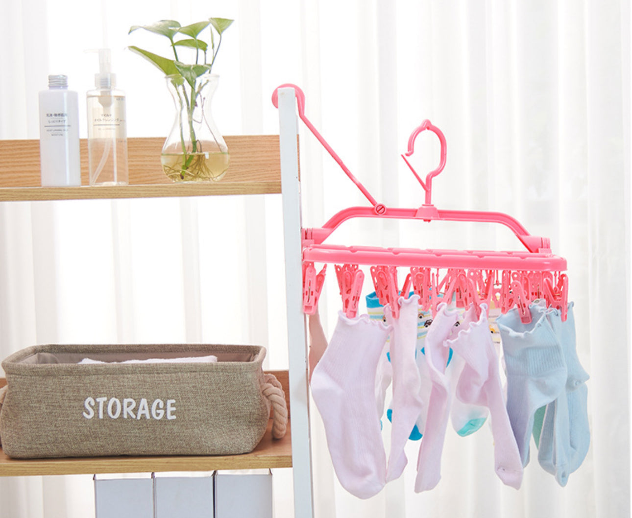 Varëse rrobash plastike me 32 kapëse