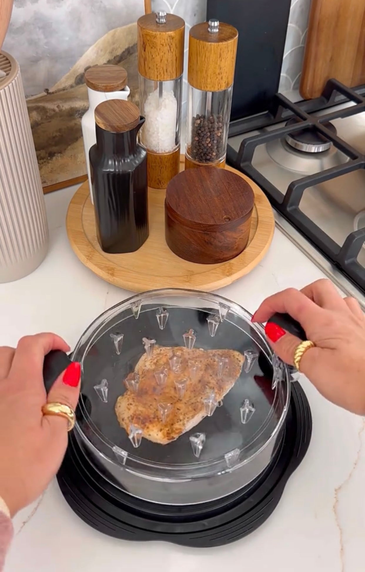 Grirëse manuale për mishin dhe perimet