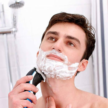 Makinë rroje për meshkuj Aqua Touch