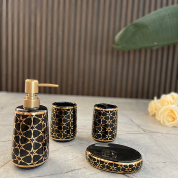 Set qeramike me aksesore tualeti