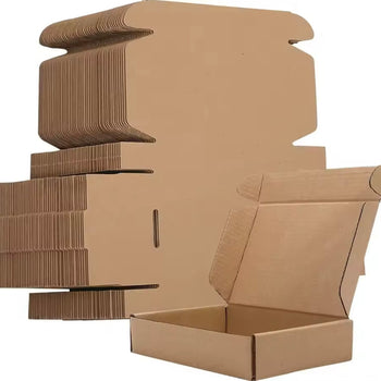 Kuti kartoni shumëpërdorimëshe, ideale për kozmetikë, ëmbëlsira, suvenire dhe dhurata 24.5x20x7 cm