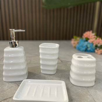 Set qeramike me aksesore tualeti x4