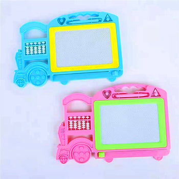 Tabelë vizatimi për fëmijë në formë kamioni