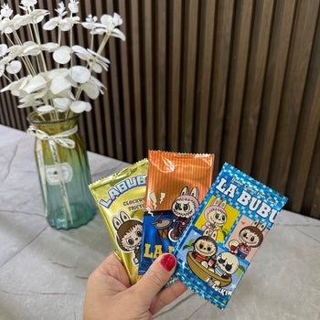 Pako suprizë me karta lojë Labubu për fëmijë, modele të ndryshme