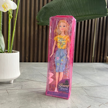 Young Show Fashion & glamour , vajza modele