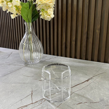 Kuti transparente për sheqer ose erëza me lugë