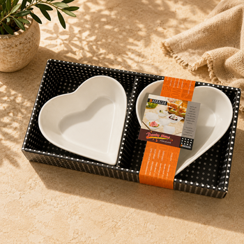 Set 2 tasa porcelani në formë zemre