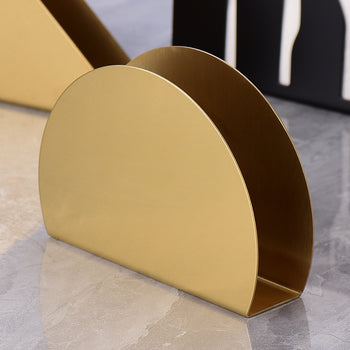 Mbajtëse metalike për pecetat e kuzhinës në formë gjysëmhëne