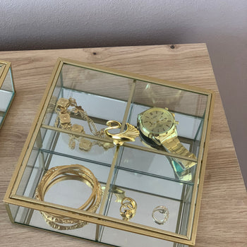 Organizuese për bizhuteri me flutur dhe flamingo, xham + metalike gold