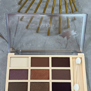 Eyeshadow palette