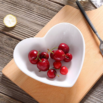 Set me 2 pjata për mbajtje ingredientësh në formë zemre