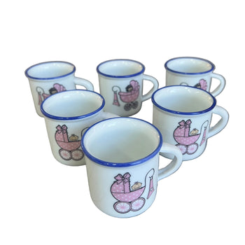 Filxhan i vogël për bebe me dizajn karroce