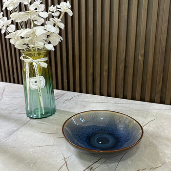 Pjatë dekorative qeramik blu për servirje