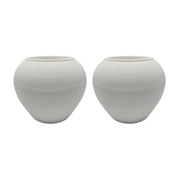 Vazo lulesh plastike vezake me bazë rrethore e bardhë