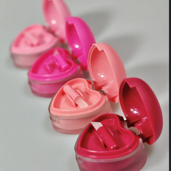 Blush & Lip Clay në formë zemre e me furçë aplikuese