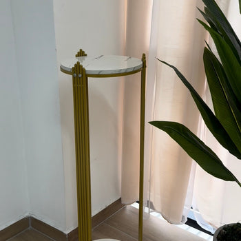 Mbajtëse dekorative metalike për vazo lulesh