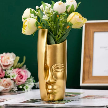 Vazo qeramike gold me dizenjo gjysëmfytyre masa e vogël