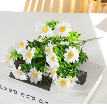 Tufë artificiale luledele dekorative, me 11 koka