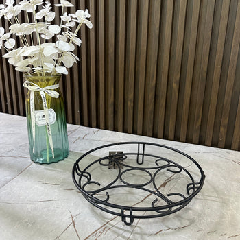 Frutiere metalike dekorative me dizajn rrethor, ngjyrë e zezë