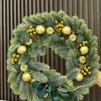 Rreth dekorues me lule për derën me topa gold