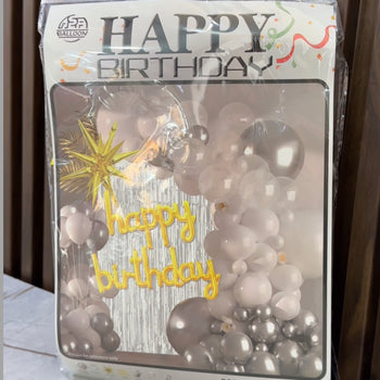 Set me 99 pjesë për dekor ditëlindjeje ngjyrë krom me tullumbace "Happy Birthday" gold"