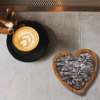 Pjatë druri në formë zemre