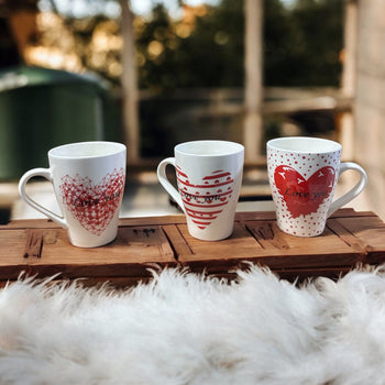 Filxhan çaji me zemra dhe shkrim “I love you”, modele të ndryshme