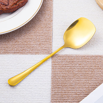 Spatul inoksi për servirje në ngjyrën gold