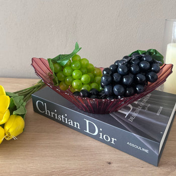 Frutiere akriliku në formë gjatësore me valëzime