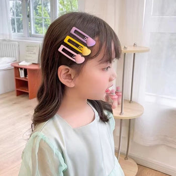 Set me tre kapëse flokësh drejtkëndore me zemër