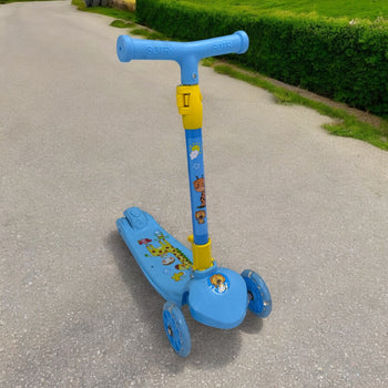 Skuter me figura kafshësh