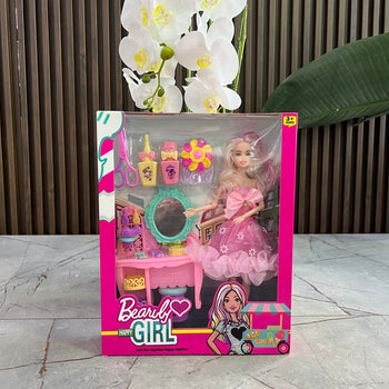 Vajza ne komodinen e saj te make up