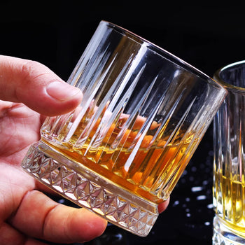 Set me gota për Whiskey të vijëzuara