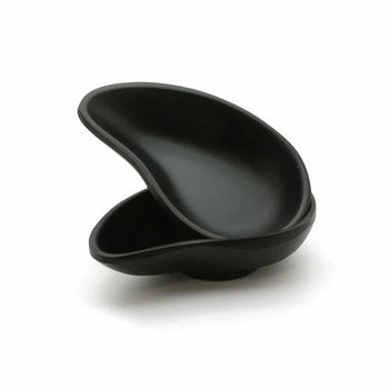 Pjatë në formë pike loti për salca