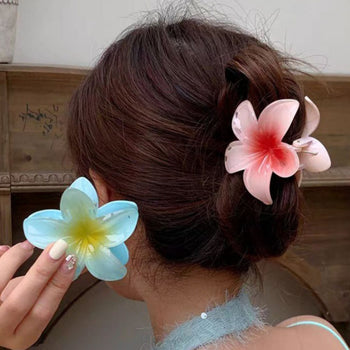 Kapëse flokësh në formë luleje stil Hawai