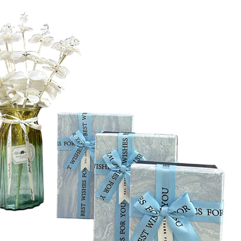 Kuti dhuratash elegante, katrore me fjongo