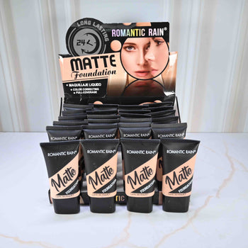 Fondatinë me efekt mat 35 ml nga Romantic Rain