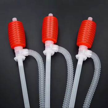 Pompë manuale lëngjesh, plastikë në ngjyrë kuqe dhe transparente