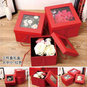 Set me 3 kuti paketimi dhuratash katrore, me kapak transparent dhe lidhëse