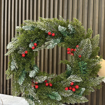 Rreth dekorativ me lule për derën në red cherry