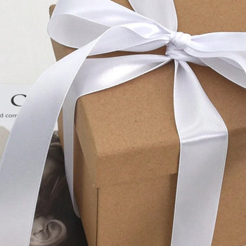 Fjongo sateni për paketim dhuratash ose dekor me trashësi 4 cm