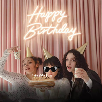 Dritë LED dekorative neon “Happy Birthday”