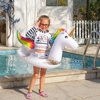 Komardare plazhi unicorn