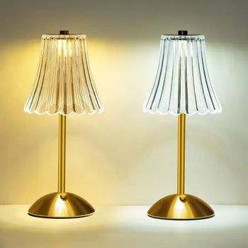 Ndriçues tavoline gold me valëzime