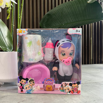 Baby bath time, bebi me govate