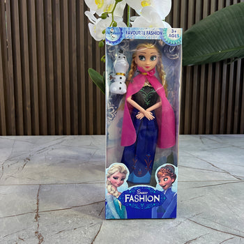 Sweet Fashion, Elsa me pelerine