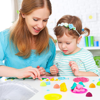 Plastelinë me 12 ngjyra të ndryshme Super Light Clay