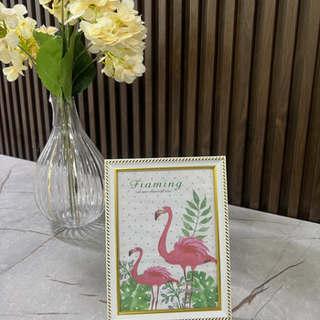 Kornizë foto dekorative me flamingo