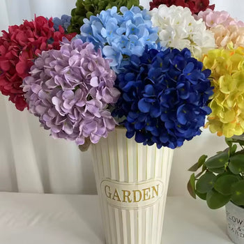 Tufë me lulebore artificiale, me 7 degë + gjethe shoqëruese